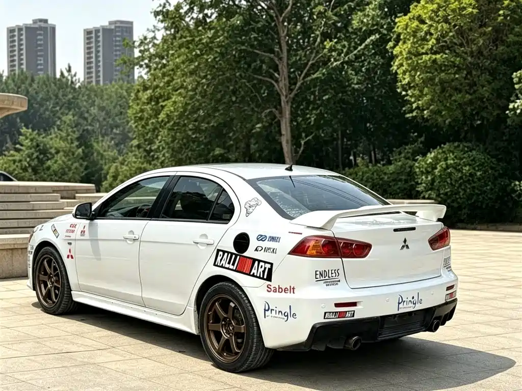 Lancer EX Fashion 1.8 L CVT Comfort