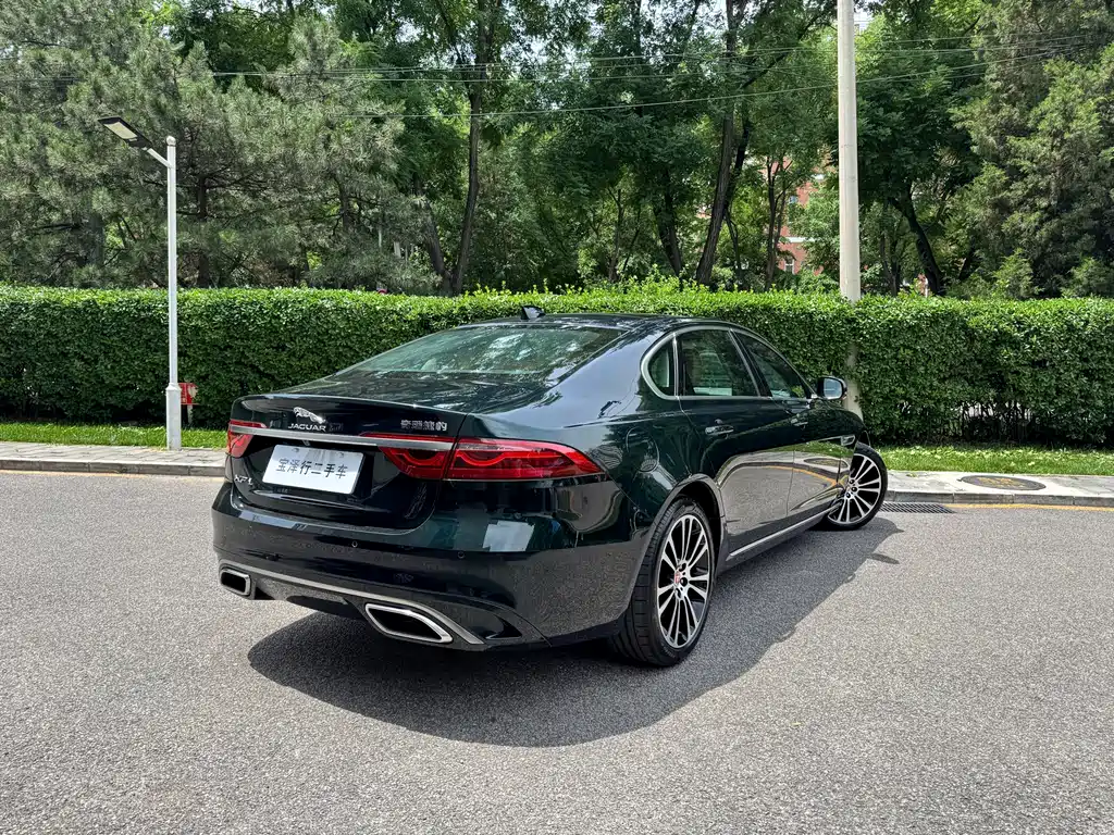 Jaguar XFL 2.0 T P250 2 WD Premium Luxury