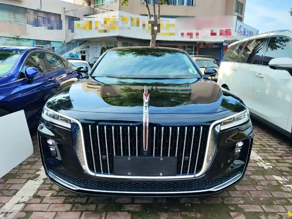 Hongqi H9 2.0 T Connected Flagship Enjoyment