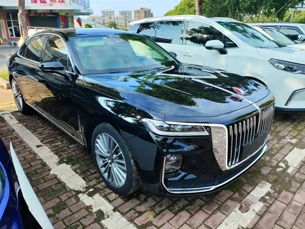Hongqi H9 2.0 T Connected Flagship Enjoyment