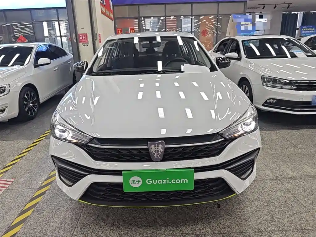 Roewe i5 1.5 L CVT Platinum