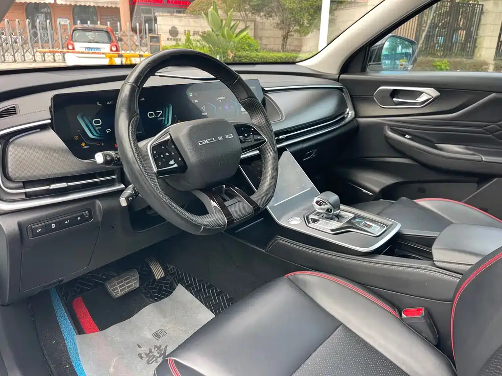 BAIC X7 北京X7 2023款 1.5 TD DCT尊享+版