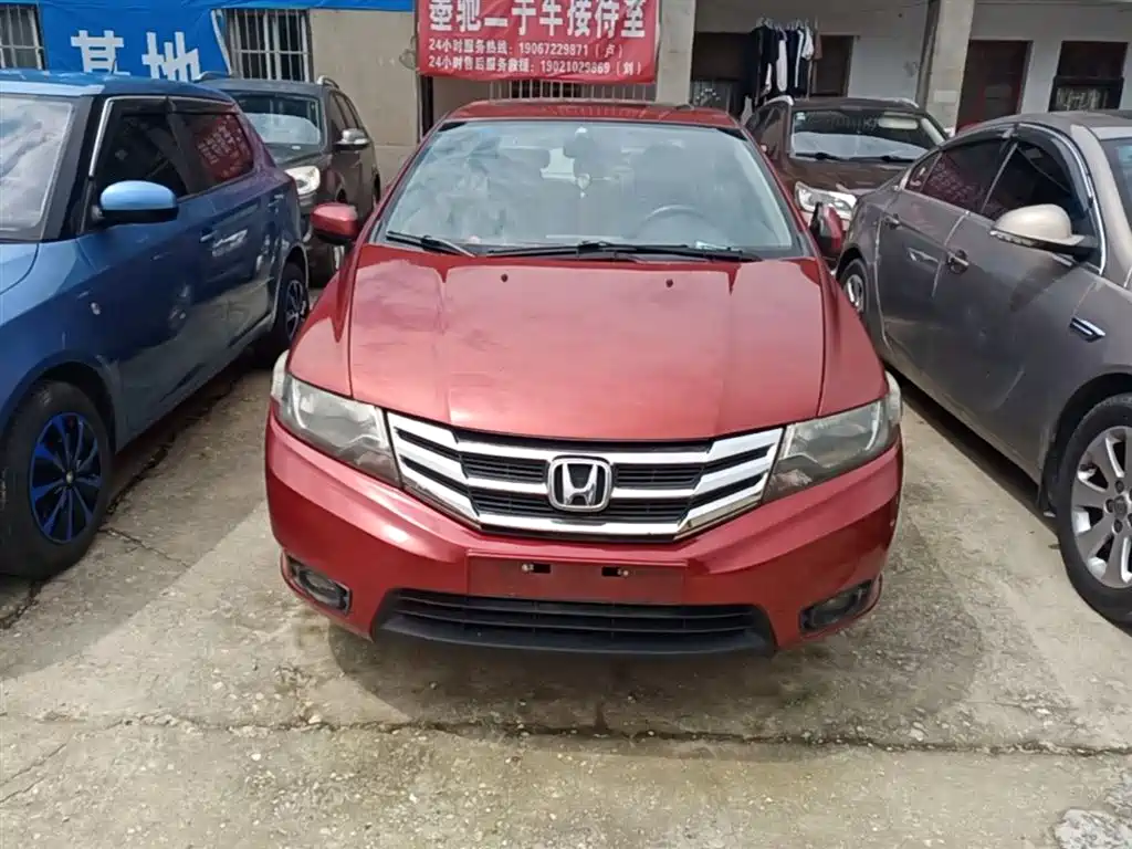 City Classic Style 1.5 L Auto Elite