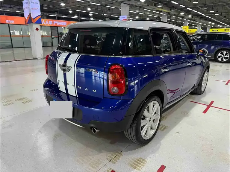 MINI COUNTRYMAN 1.6 T COOPER ALL4 Excitement