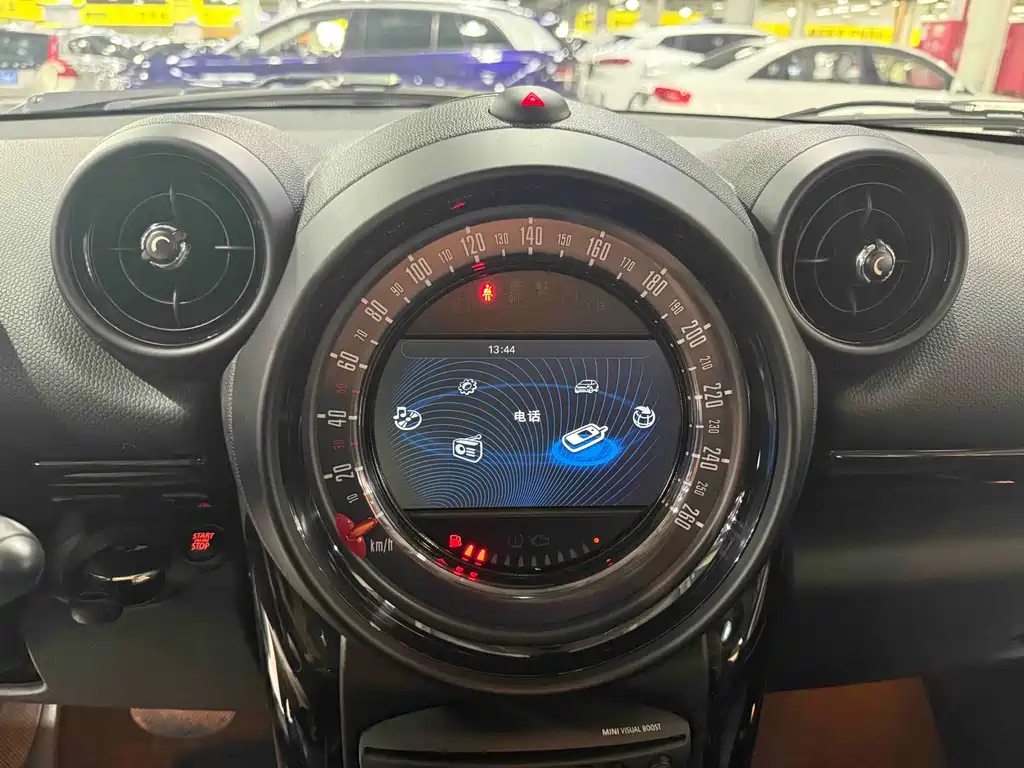 MINI COUNTRYMAN 1.6 T COOPER ALL4 Excitement
