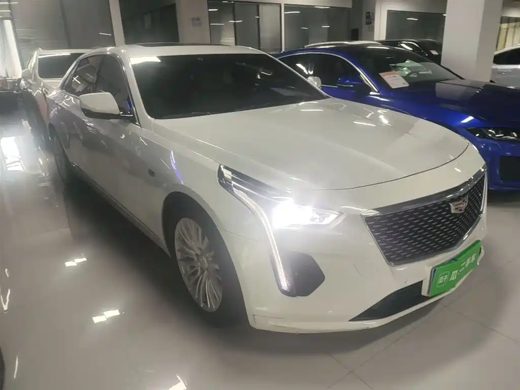 Cadillac CT6 28 T Fashion