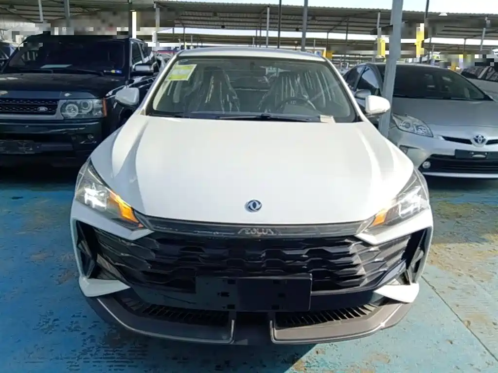 Yixuan 1.5 L Auto Luxury