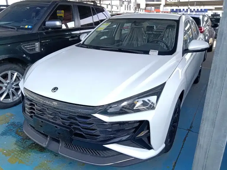 Dongfeng Yixuan 1.5 L Auto Luxury