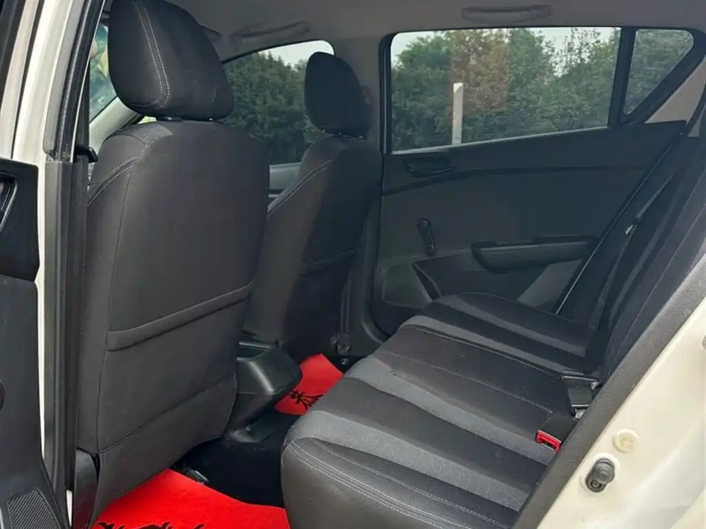 Baojun 310 1.2 L Manual Value