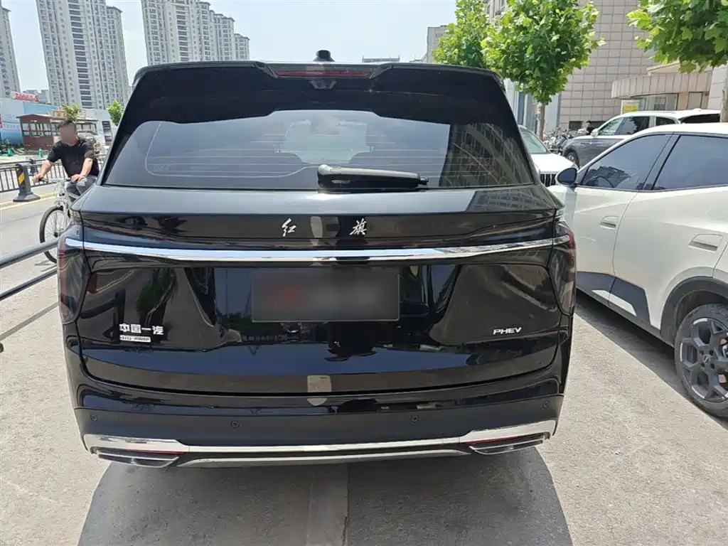 Hongqi HS7 PHEV 2.0 T PHEV 4 WD Flagship Smooth 6-seat