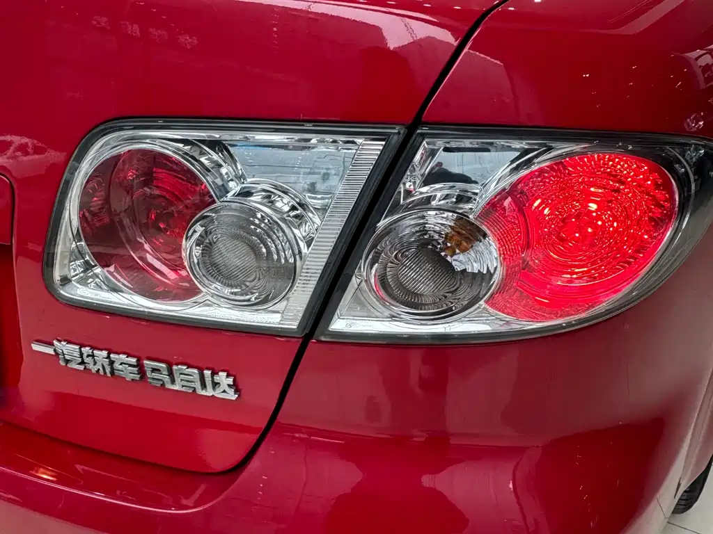 Mazda 6 2.0 L Auto Fashion