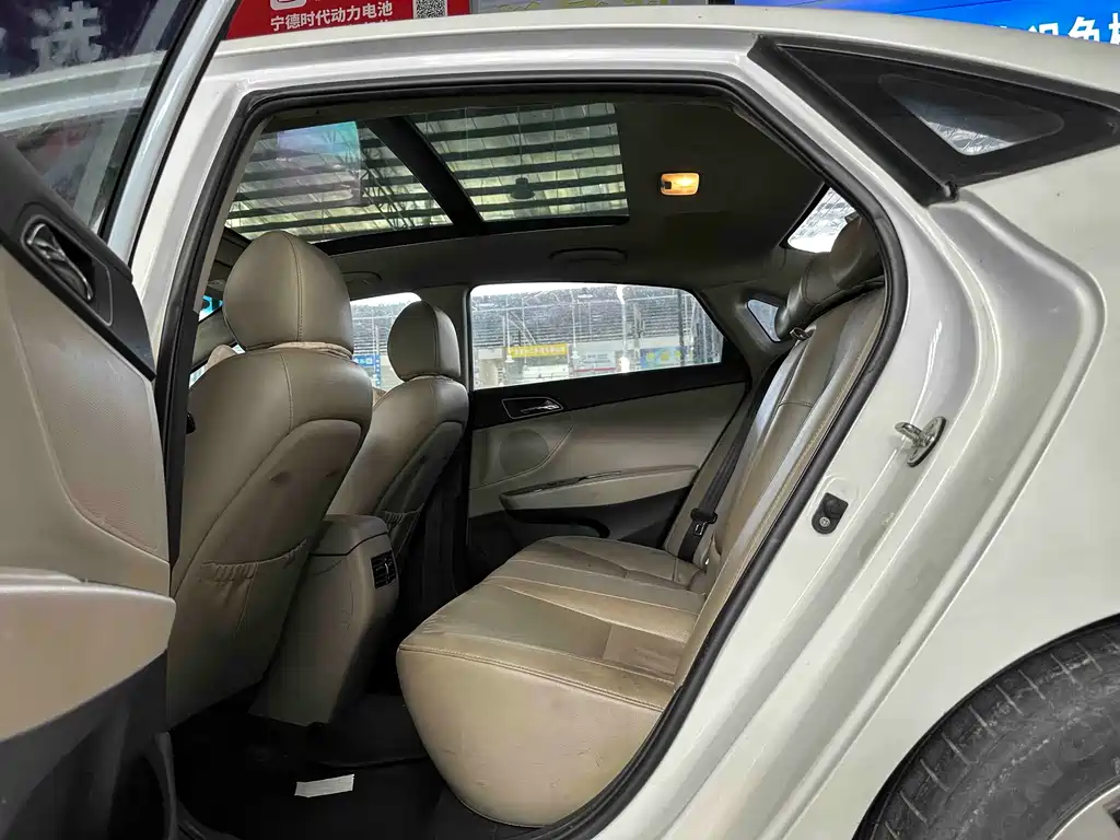 Mistra 1.8 L Auto Intelligent GLS