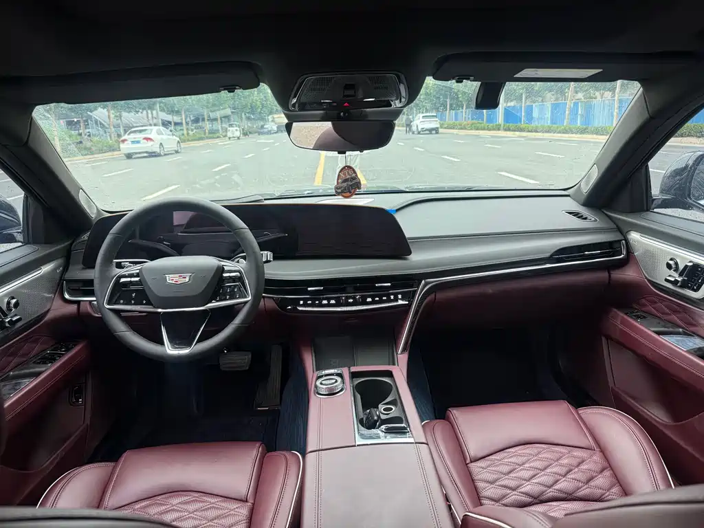 Cadillac CT6 28 T Flagship