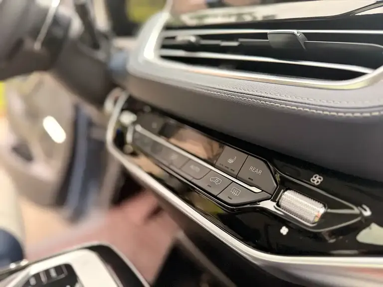 Maxus G20 大通G20 2020款 2.0 T 汽油自动智尊版