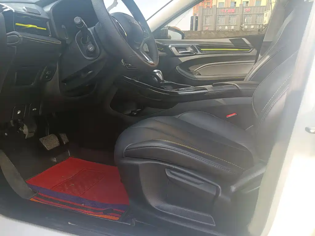 Roewe i5 1.5 L CVT Diamond