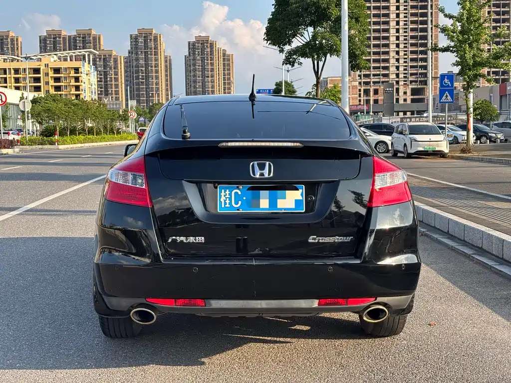 Crosstour 2.4 L Premium
