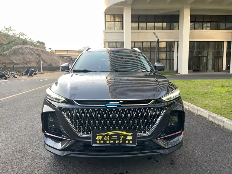 Changan Oshan X7 PLUS 1.5 T Blue Whale Auto Distinguished