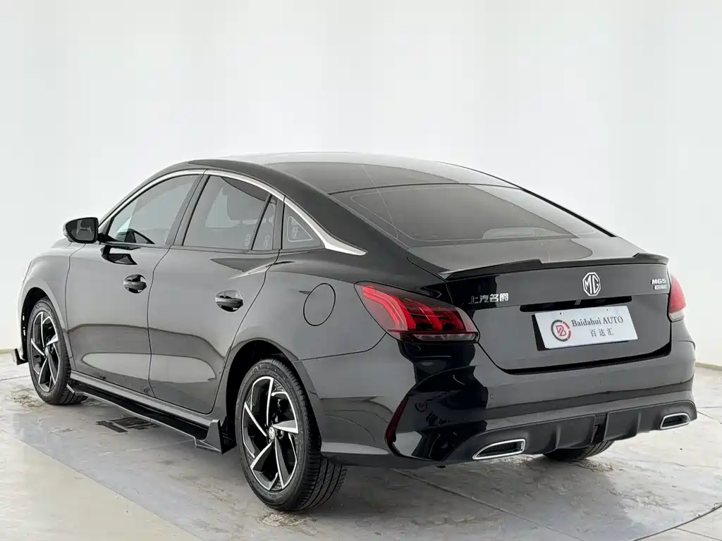 MG5 300 TGI DCT Youth Luxury Flagship