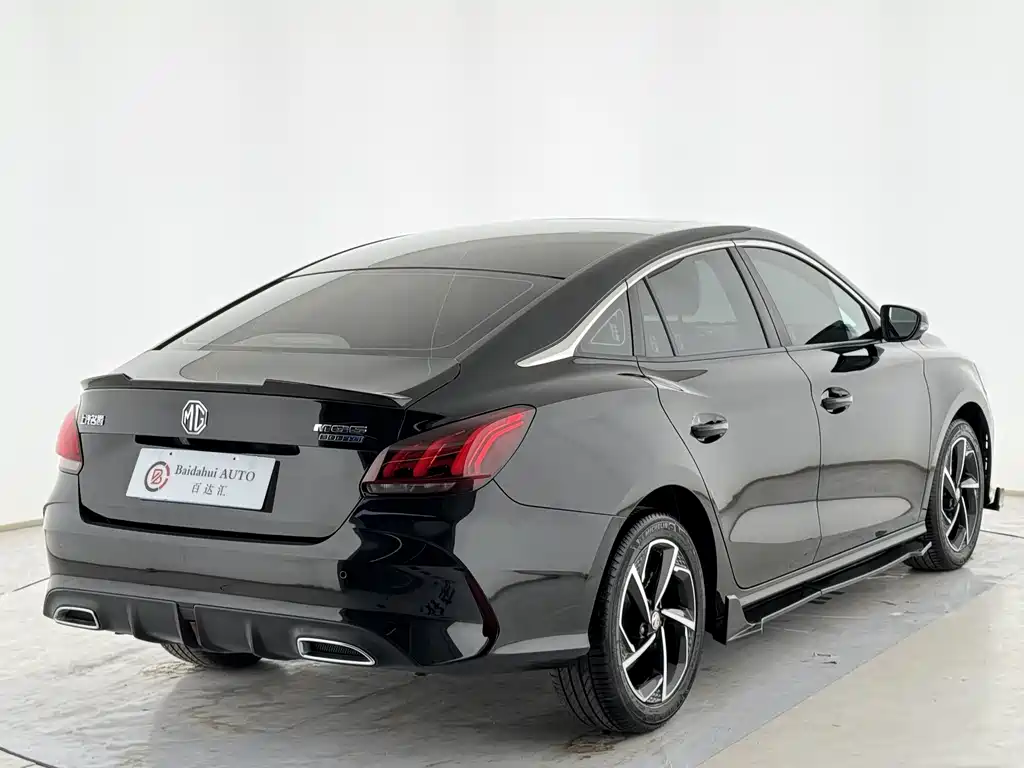 MG5 300 TGI DCT Youth Luxury Flagship