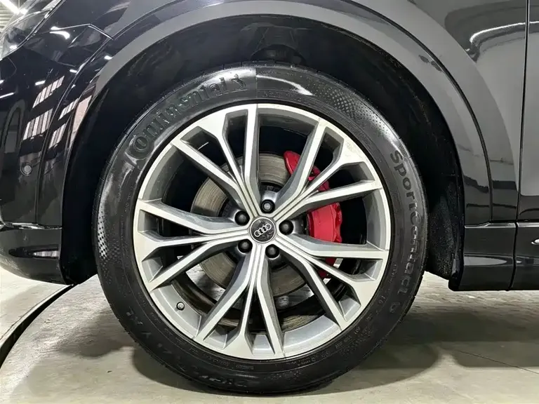Audi Q8 55 TFSI Select Dynamic