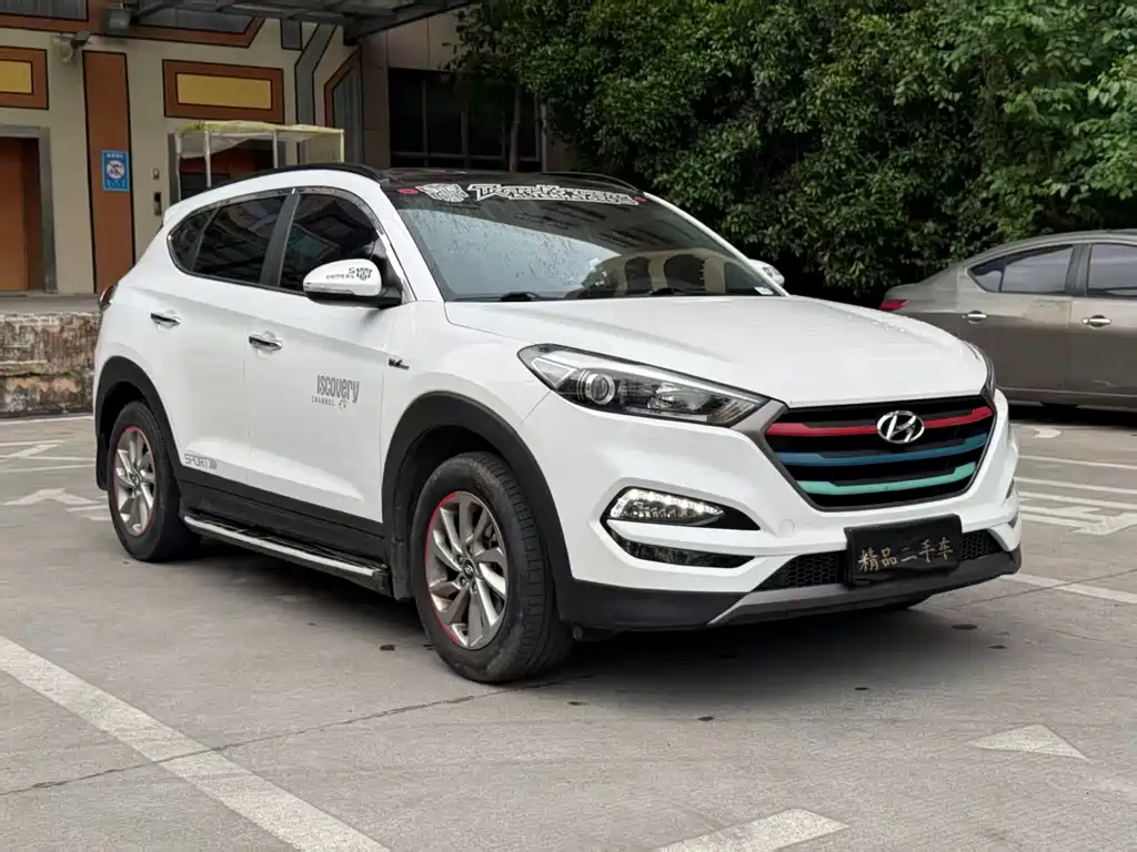 Tucson 1.6 T DCT 2 WD Intelligent