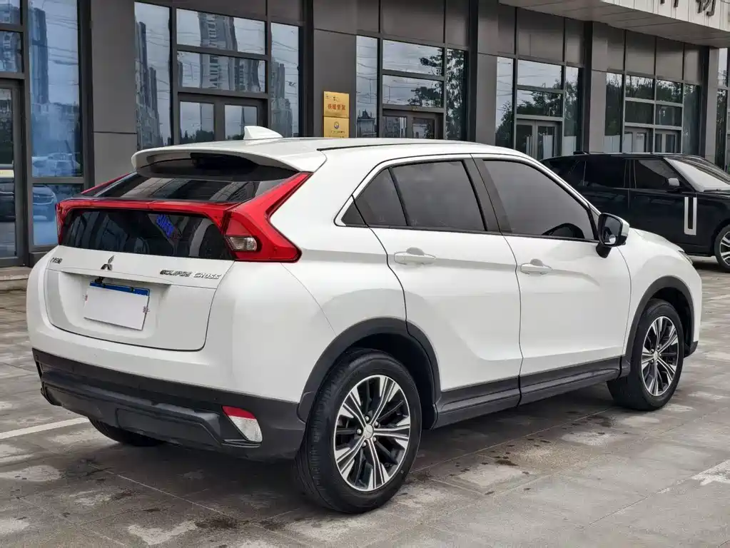 Eclipse Cross 奕歌 2018款 1.5 T CVT两驱无畏版