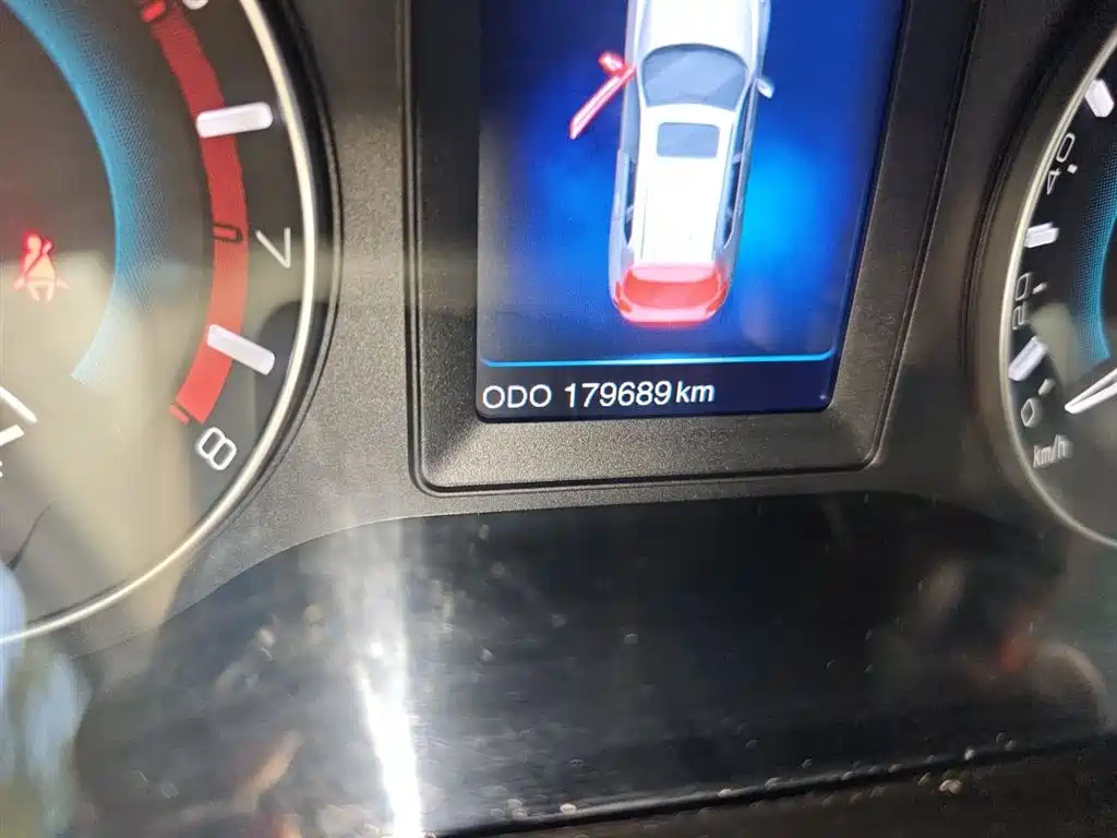 Haval H2 1.5 T Manual 2 WD Distinguished