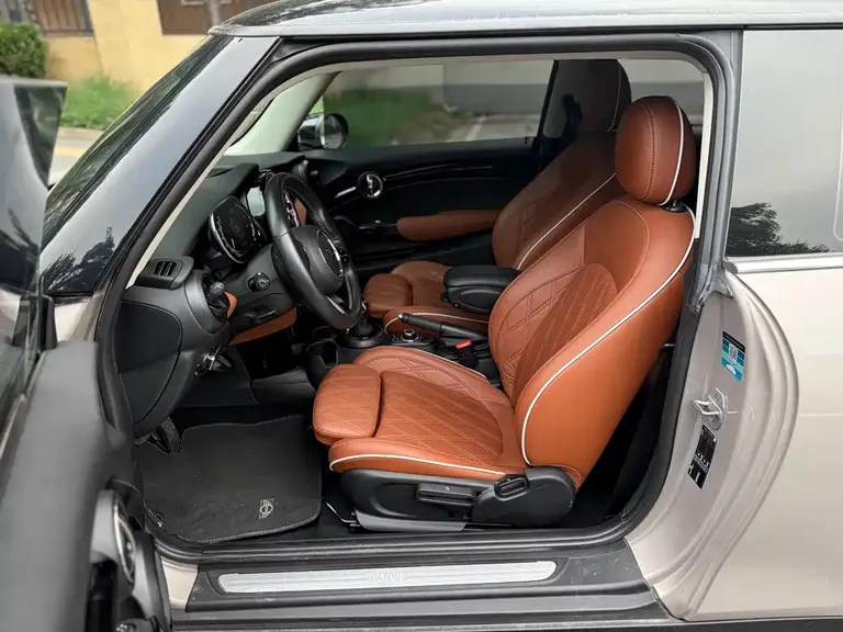MINI Facelift 1.5 T COOPER Artist