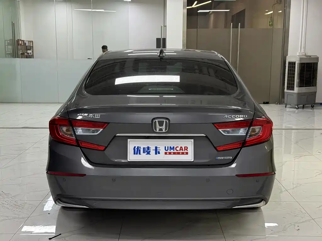 Accord Sharp· Hybrid 2.0 L Sharp Leading CN-VI