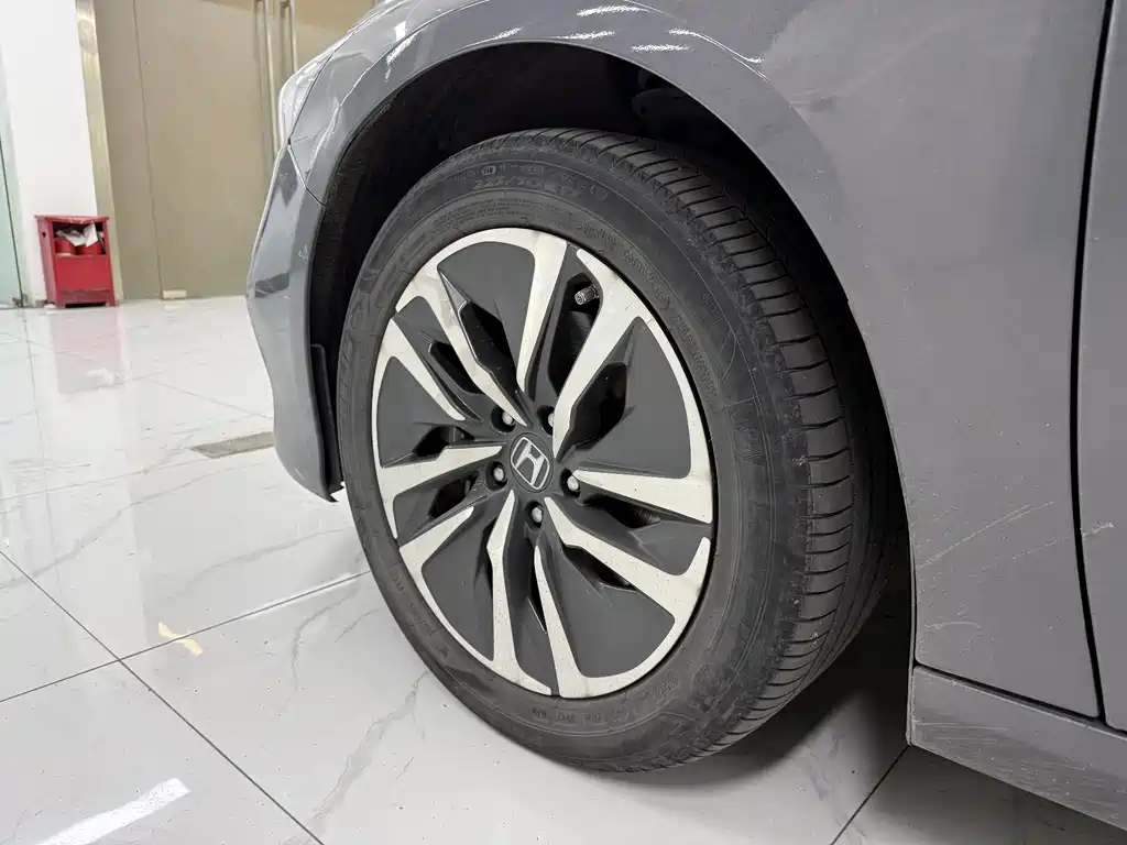 Accord Sharp· Hybrid 2.0 L Sharp Leading CN-VI