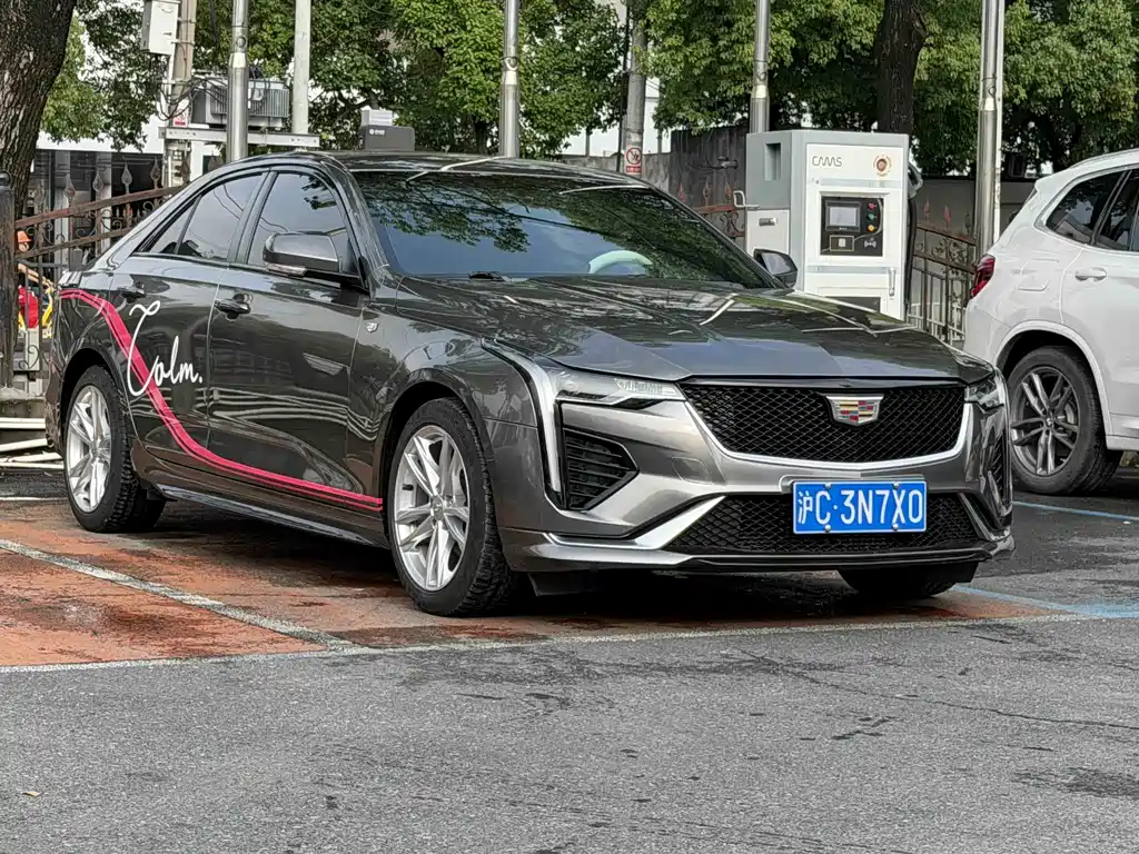 Cadillac CT4 28 T Style