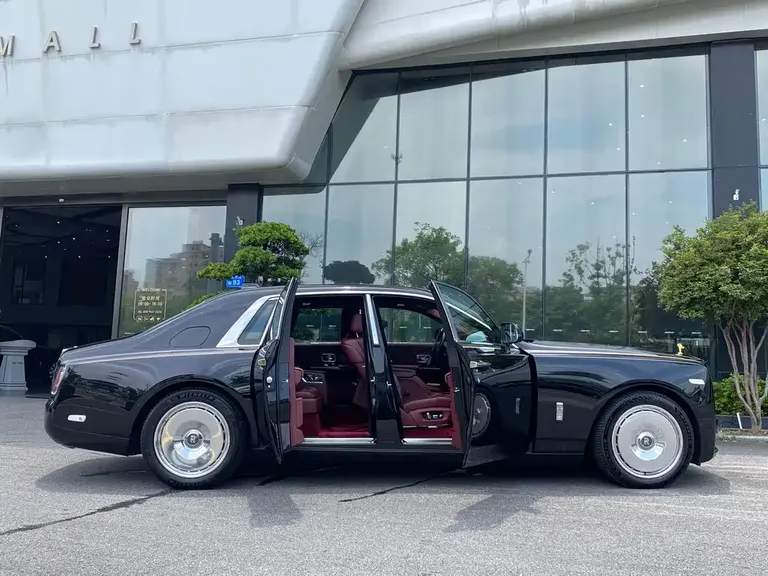 Rolls-Royce Phantom 6.7 T Standard Wheelbase