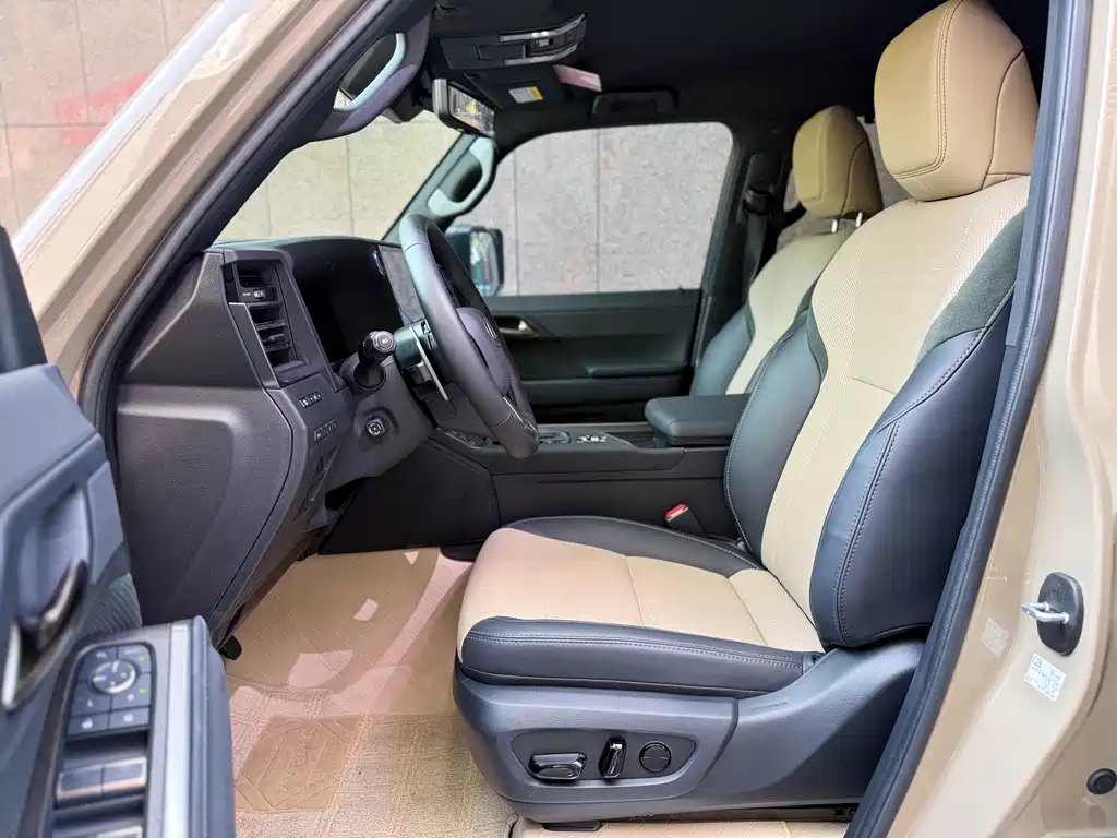 Lexus GX OVERTRAIL Far Peak