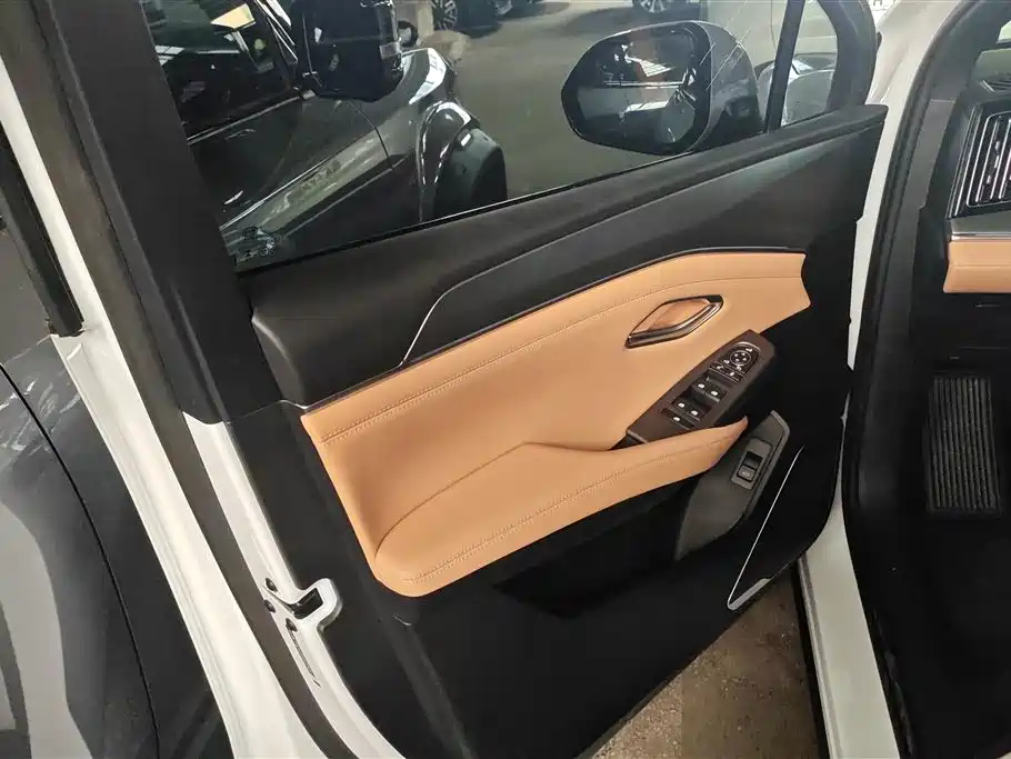 Song L DM-i 160 km Transcend