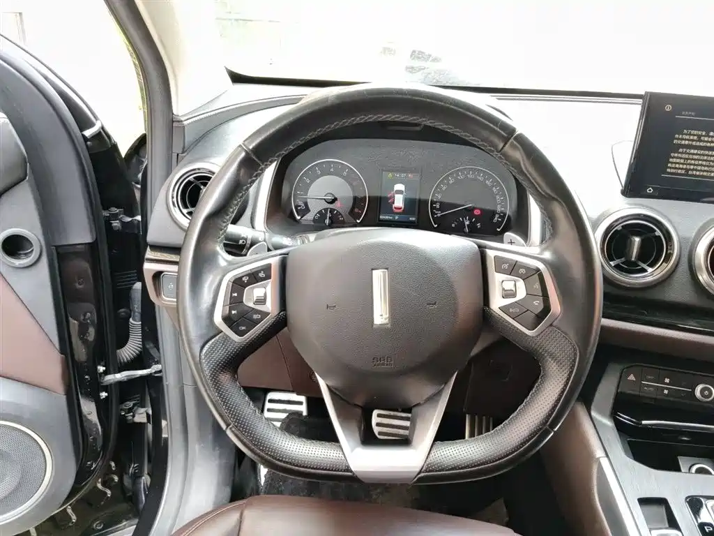 WEY VV5 2.0 T Super Luxury