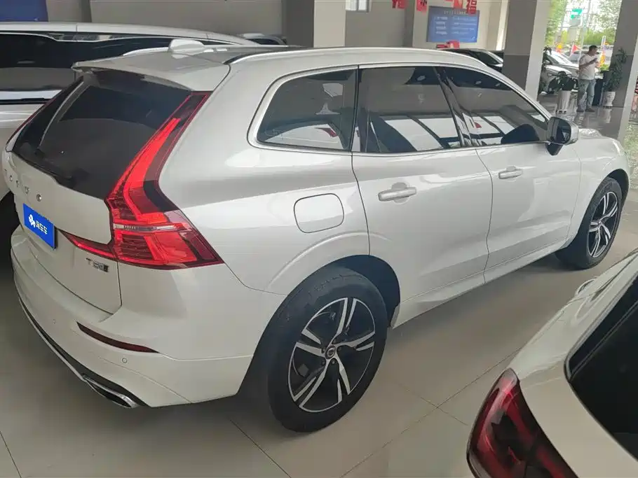 Volvo XC60 T5 4 WD Smart Vision Sport CN-V