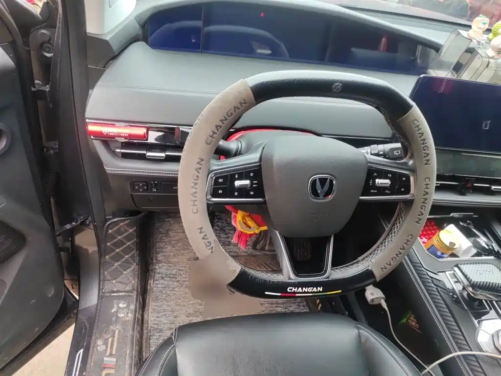 Changan UNI-K 2.0 T 2 WD Joy Style