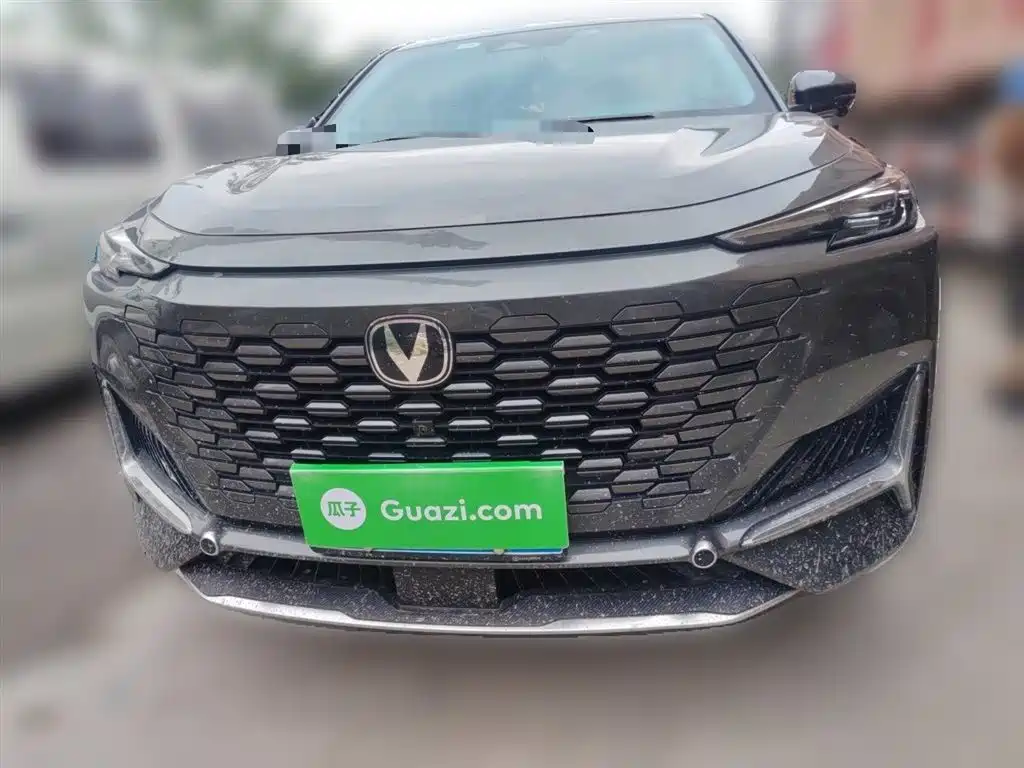 Changan UNI-K 2.0 T 2 WD Joy Style