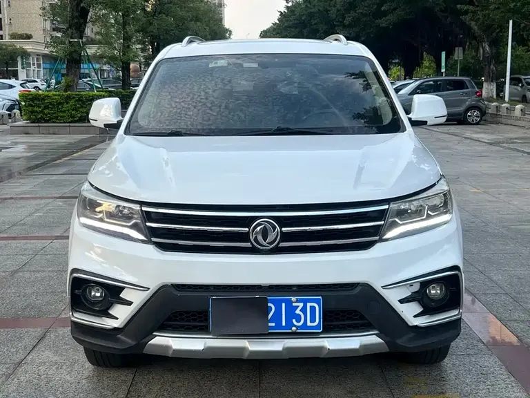 Dongfeng Joyear X5 Power Enjoyment Series 1.5 T CVT Luxury