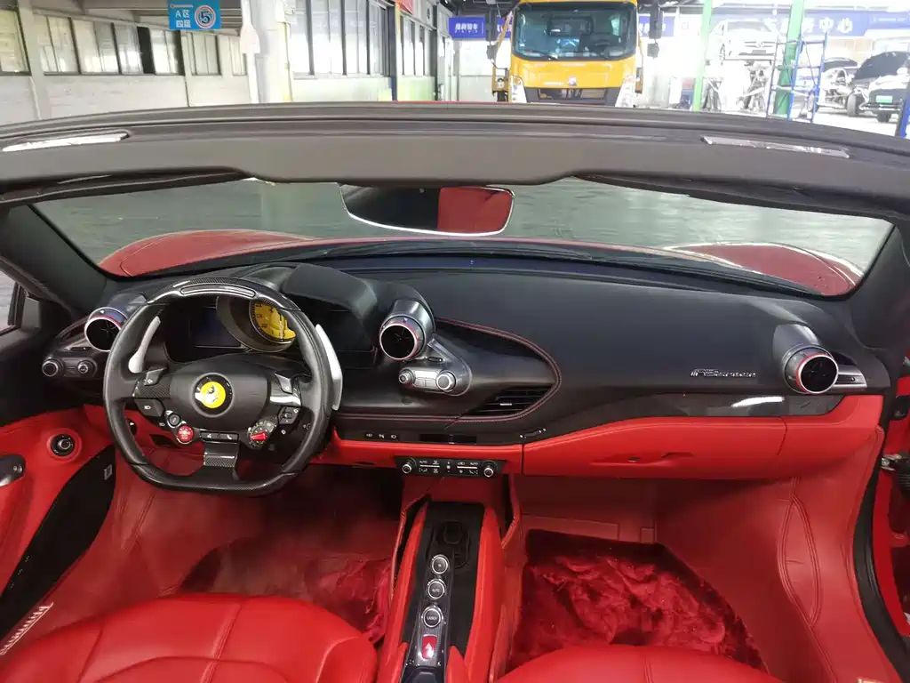 Ferrari F8 Spider 3.9 T V8