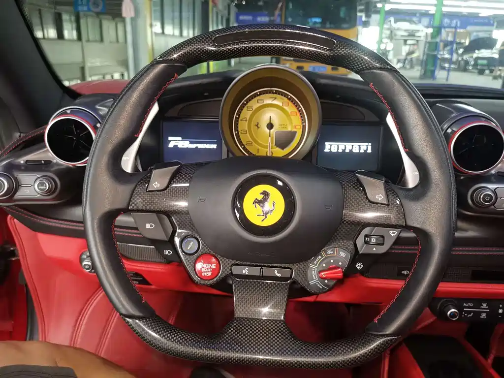 Ferrari F8 Spider 3.9 T V8