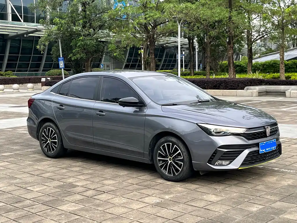 Roewe i5 1.5 L CVT Platinum