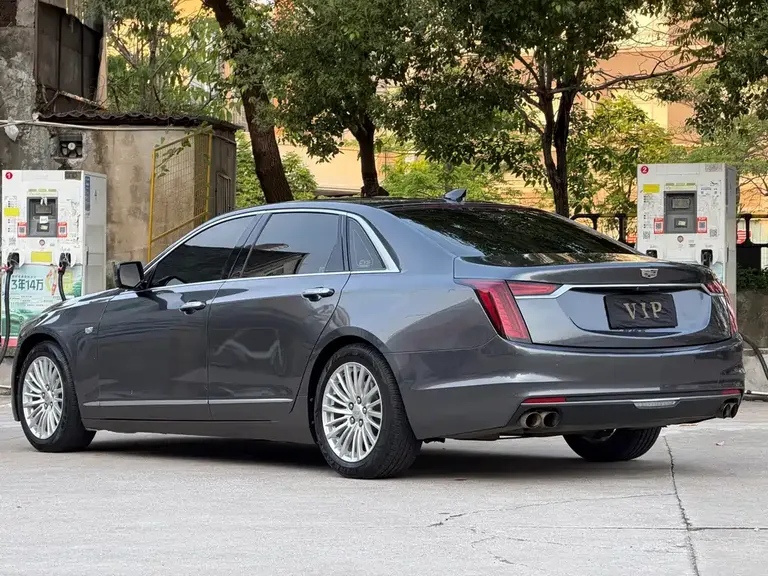 Cadillac CT6 28 T Luxury