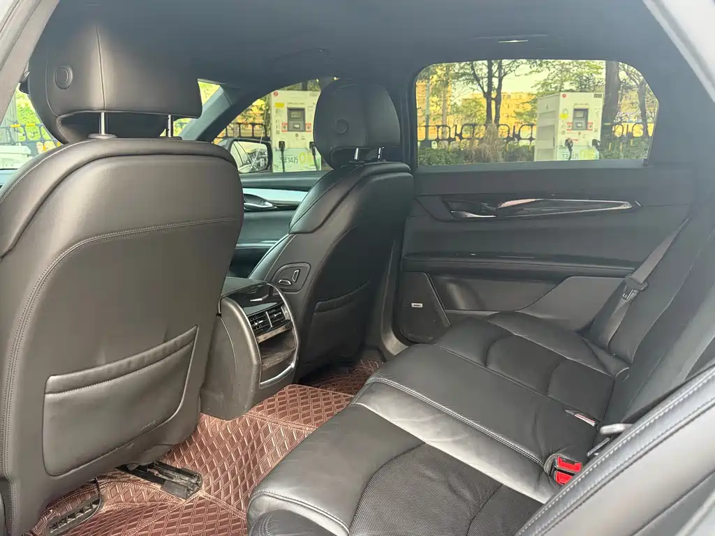 Cadillac CT6 28 T Luxury