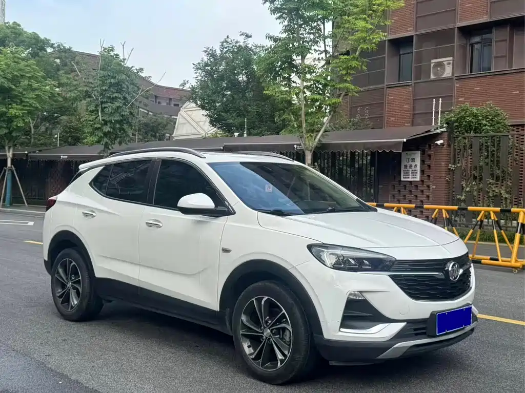 Encore GX 20 T CVT 2 WD Luxury