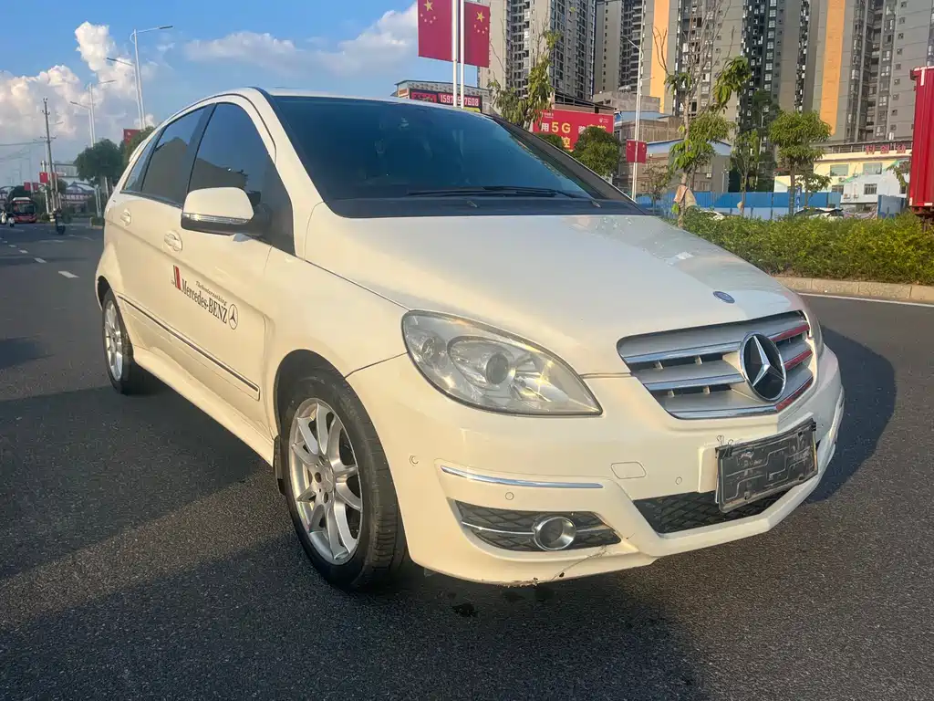 Mercedes-Benz B-Class B 200 Luxury
