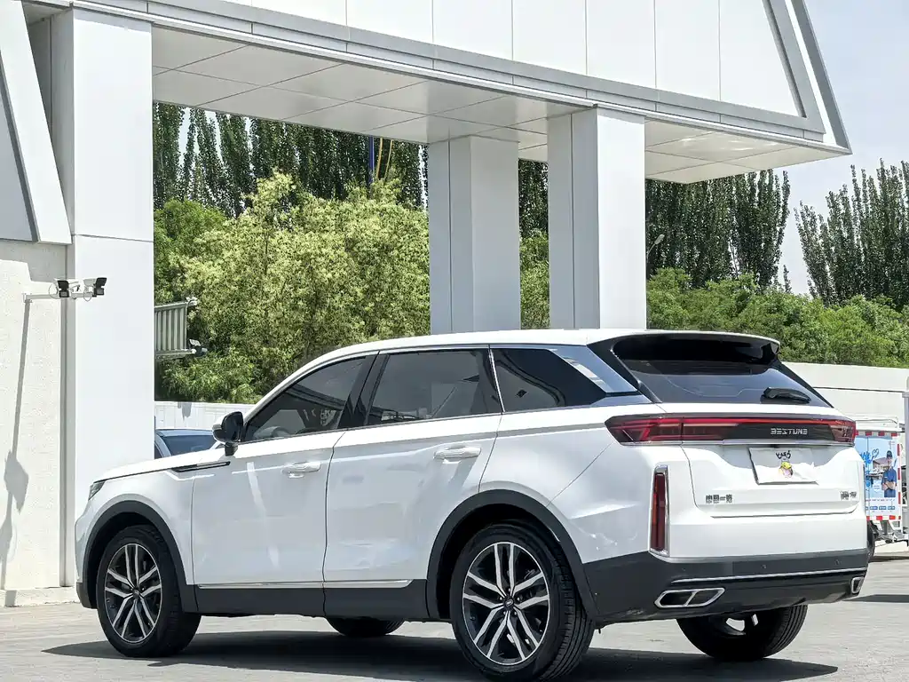 Besturn T99 20 TD Auto Luxury