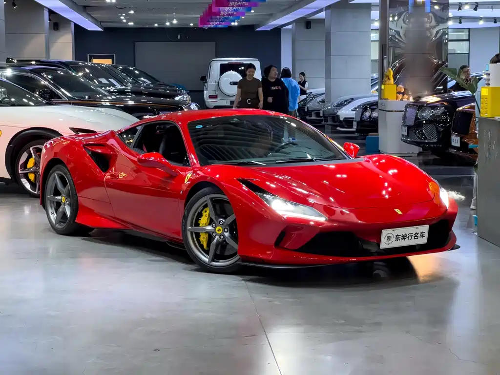 Ferrari F8 Tributo 3.9 T V8