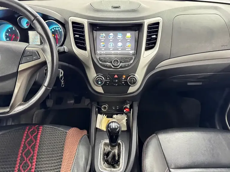 Changan CS35 1.6 L Manual Luxury CN-IV