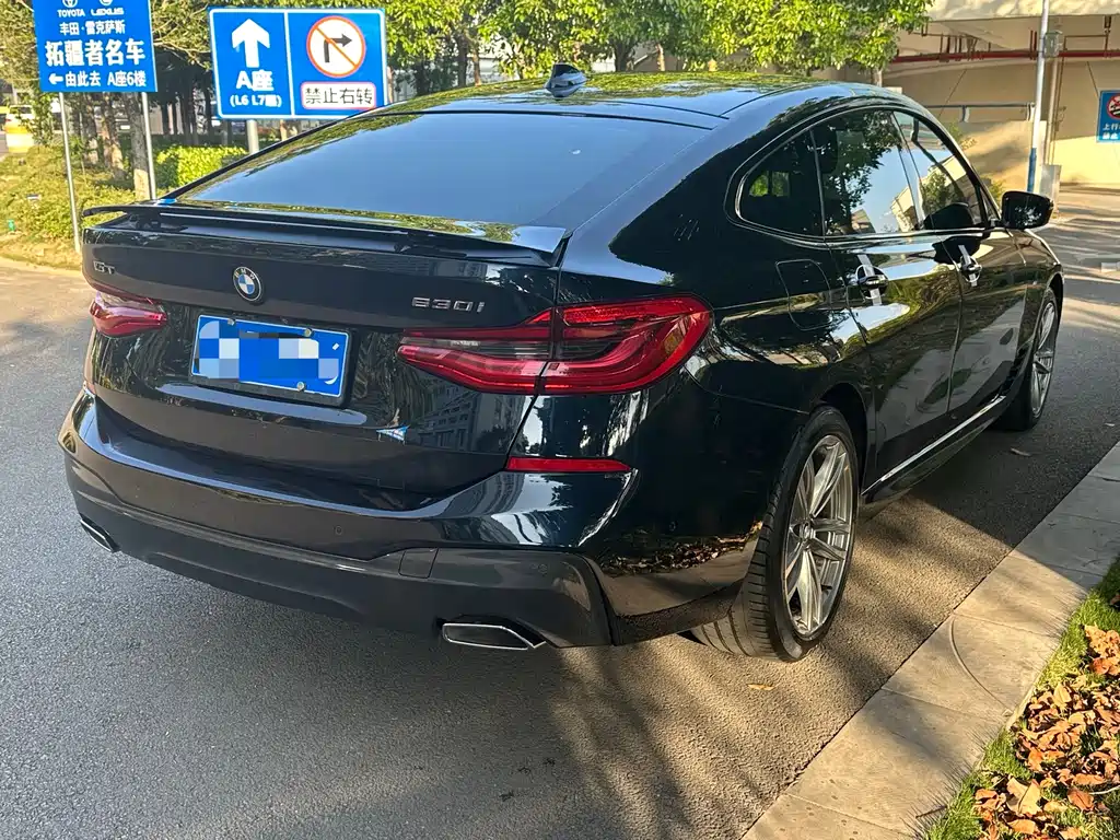 BMW 6 Series GT 630 i M Sport Package